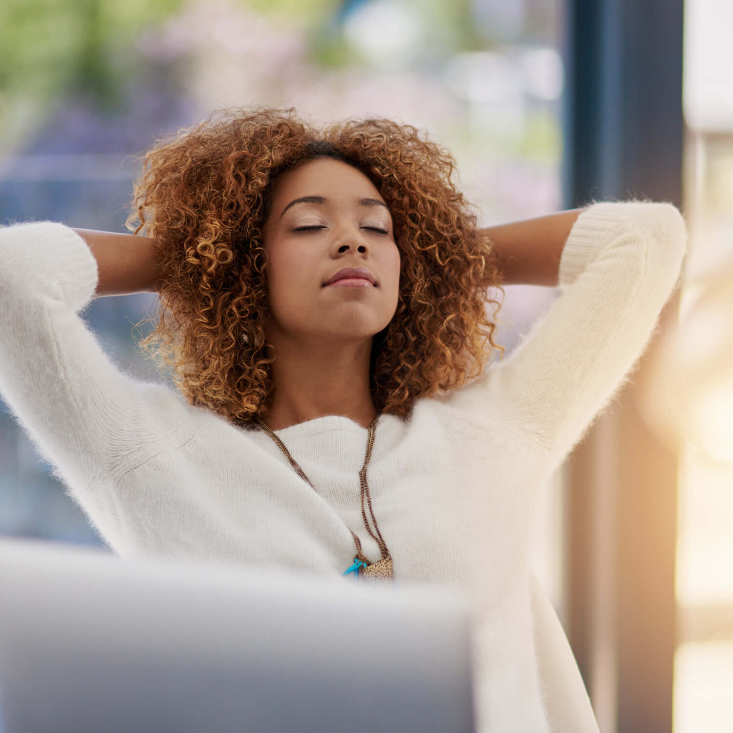 femme qui se relaxe