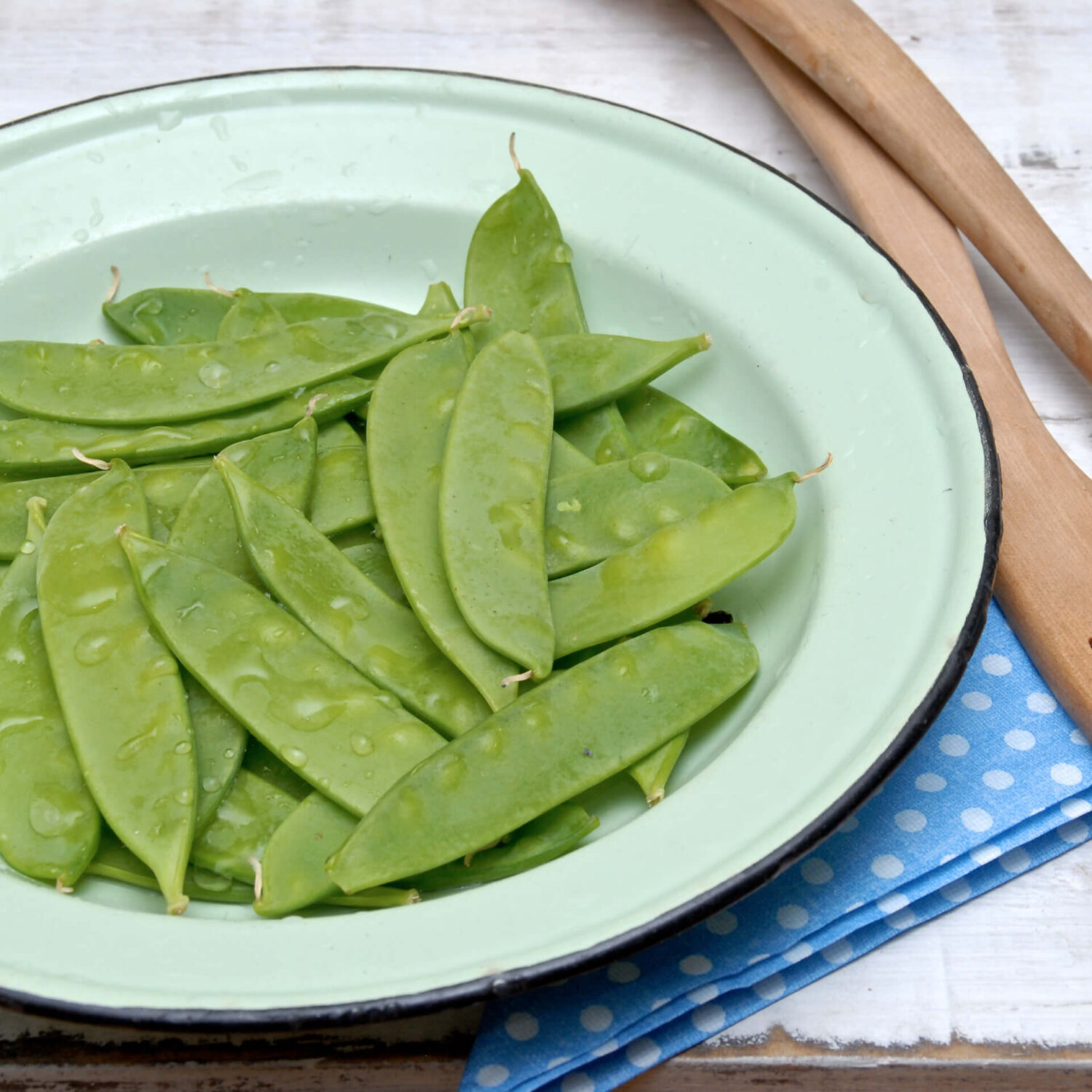 assiette de pois mange tout