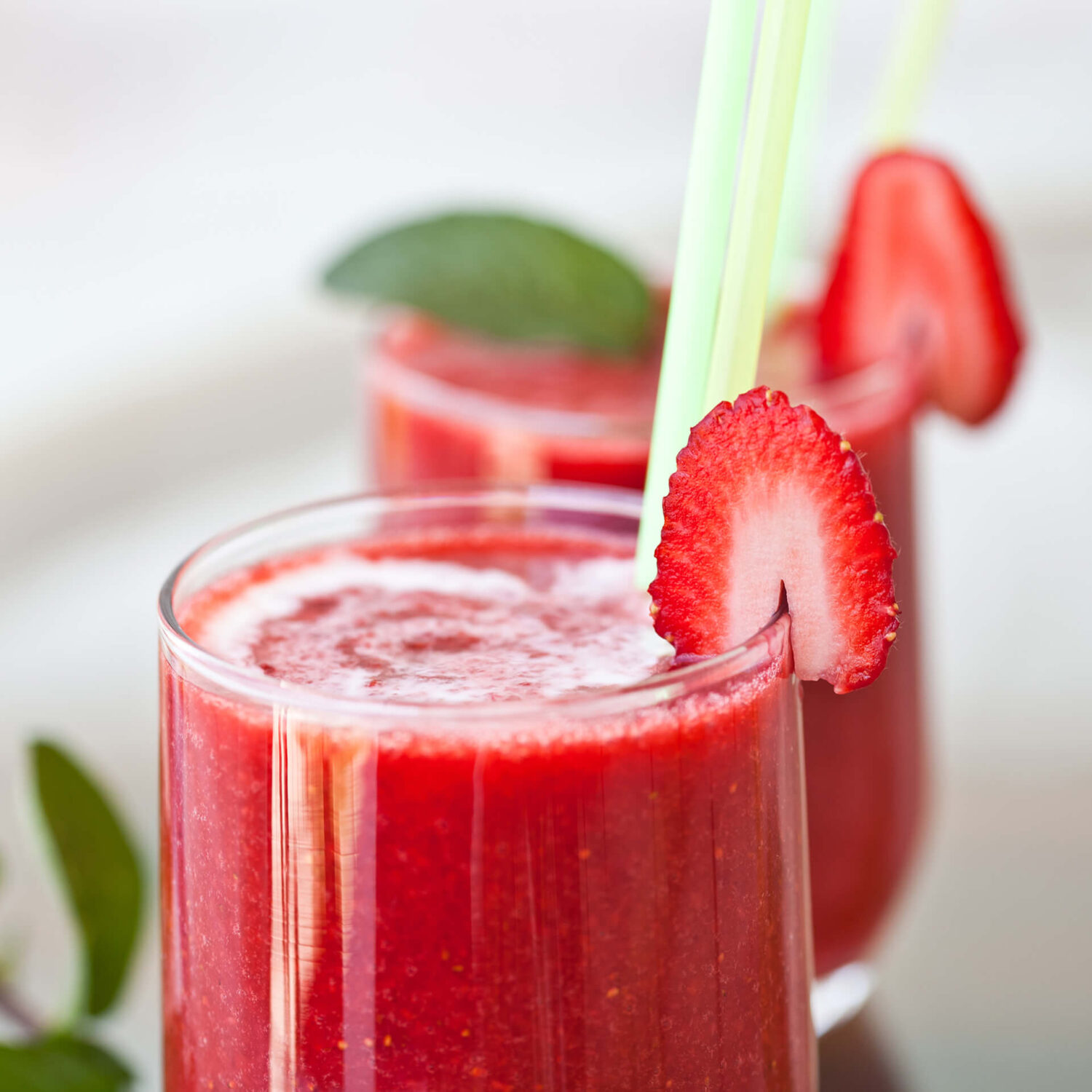 verres de smoothie à la fraise