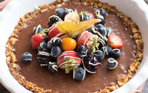 tarte au chocolat et fruits rouges