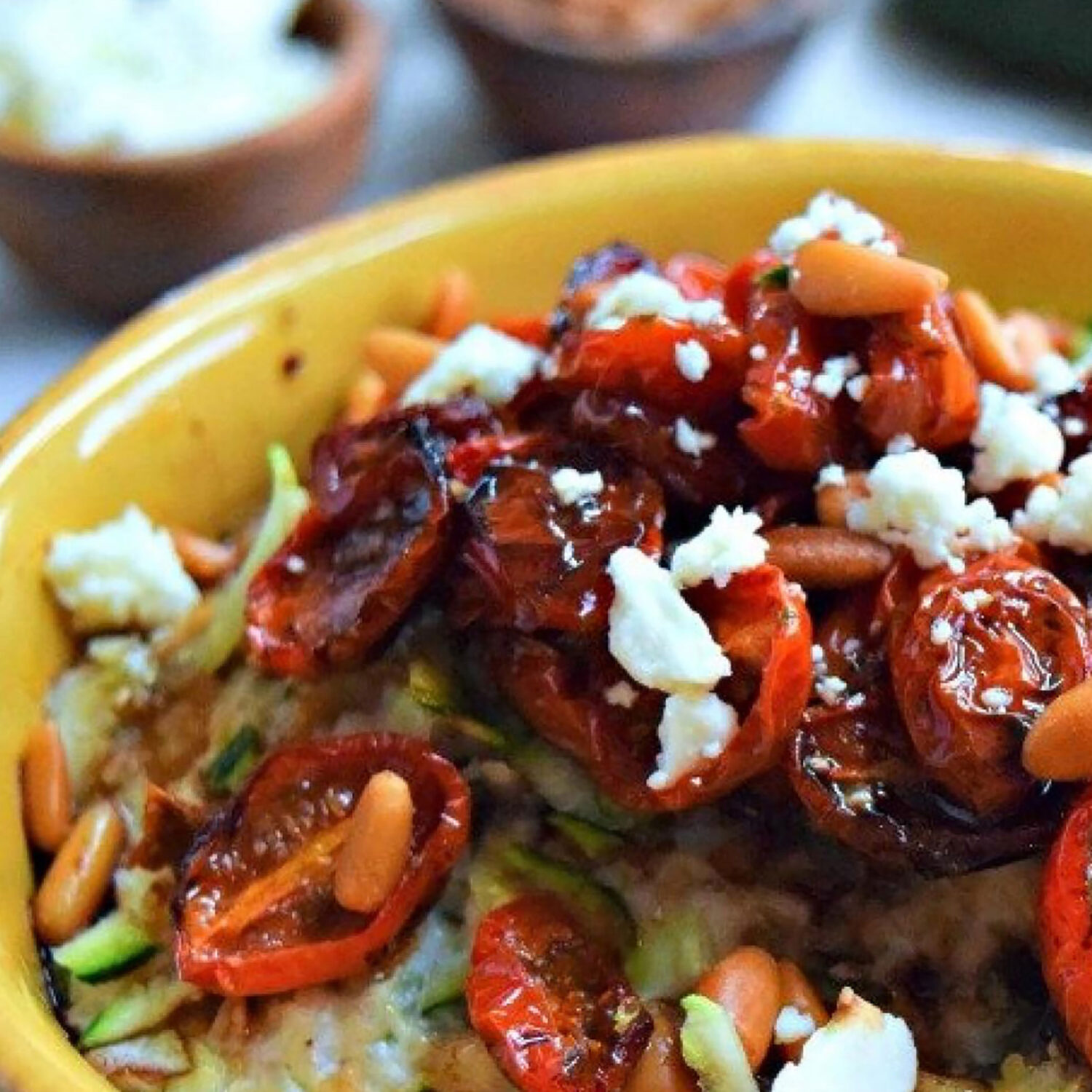 bol de zoats gruau tomates roties