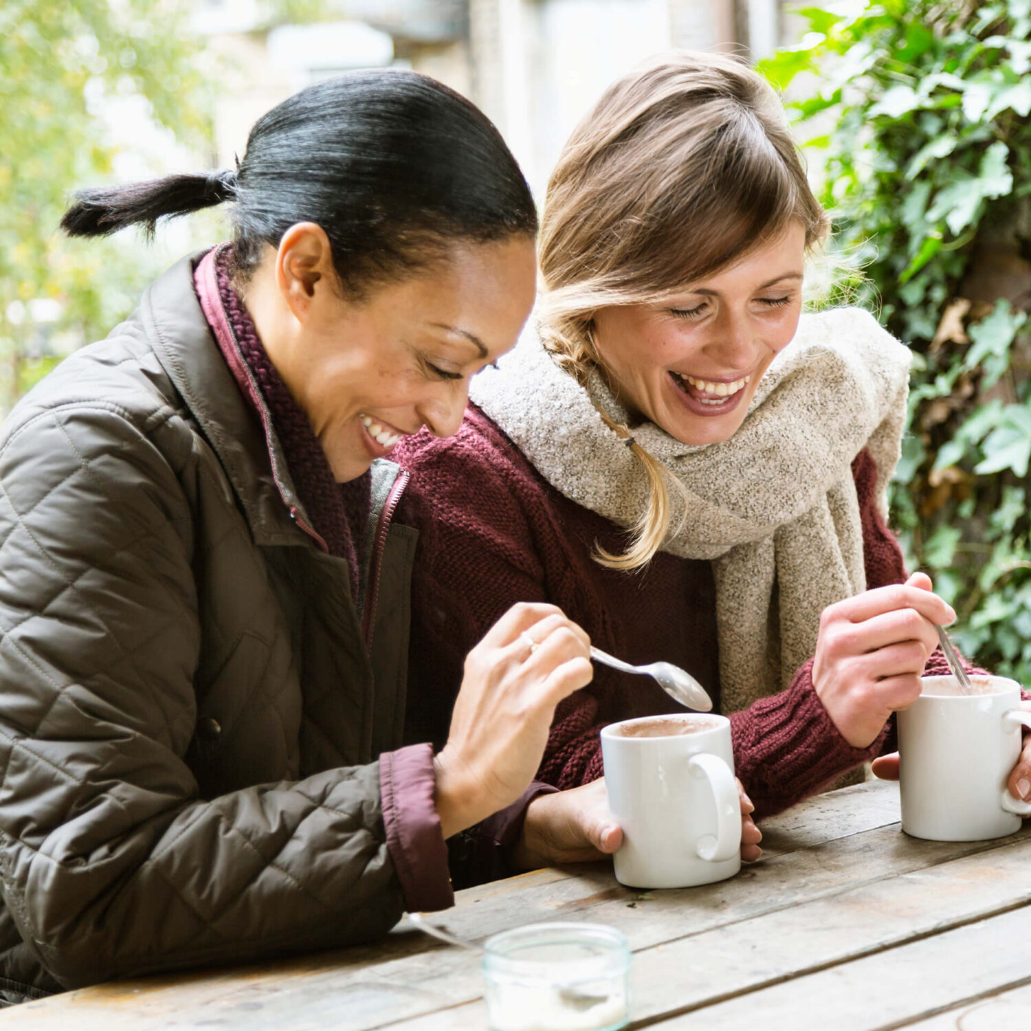 Entretenir ses relations avec les autres