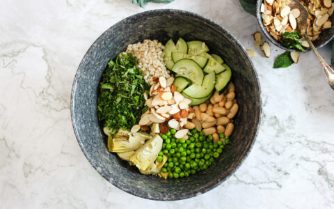 Salade d’orge et de haricots blancs