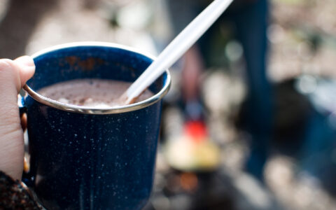 Chocolat chaud instantané pour le camping