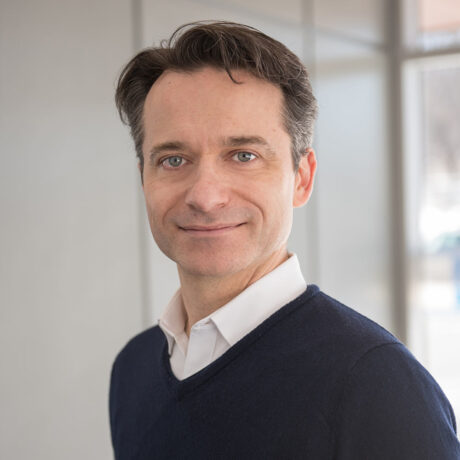 Dr Louis Bherer
