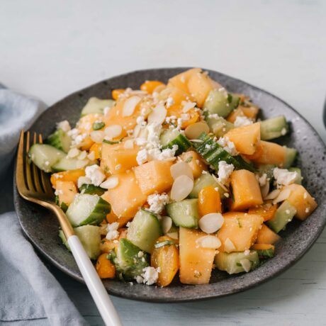 Salade fraîche de cantaloup et feta