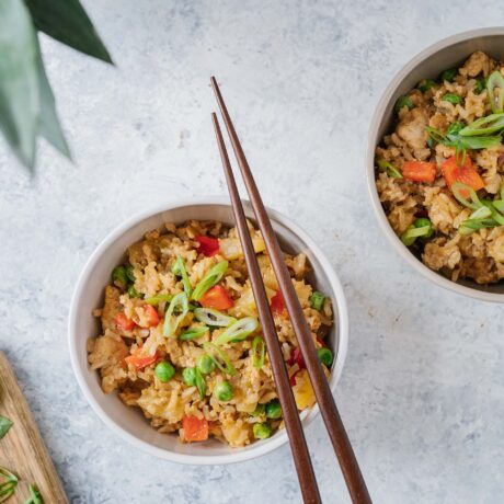 Riz frit végé au tofu et à l’ananas
