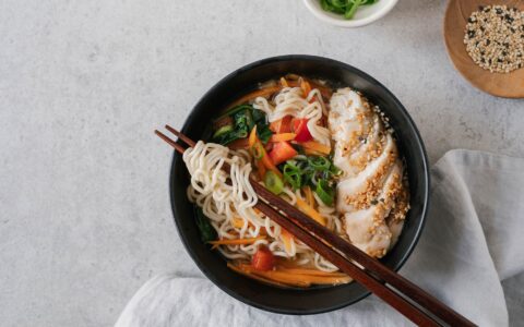 Soupe ramen poulet et gingembre
