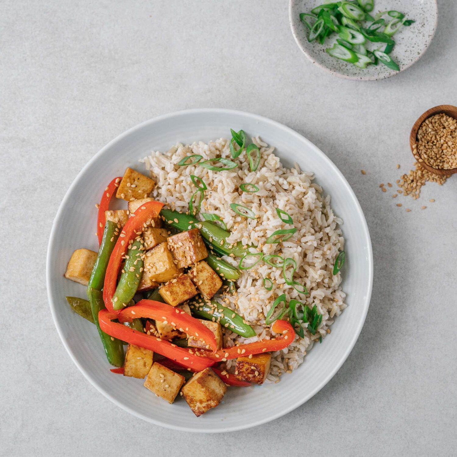 Bol de tofu sésame et miel