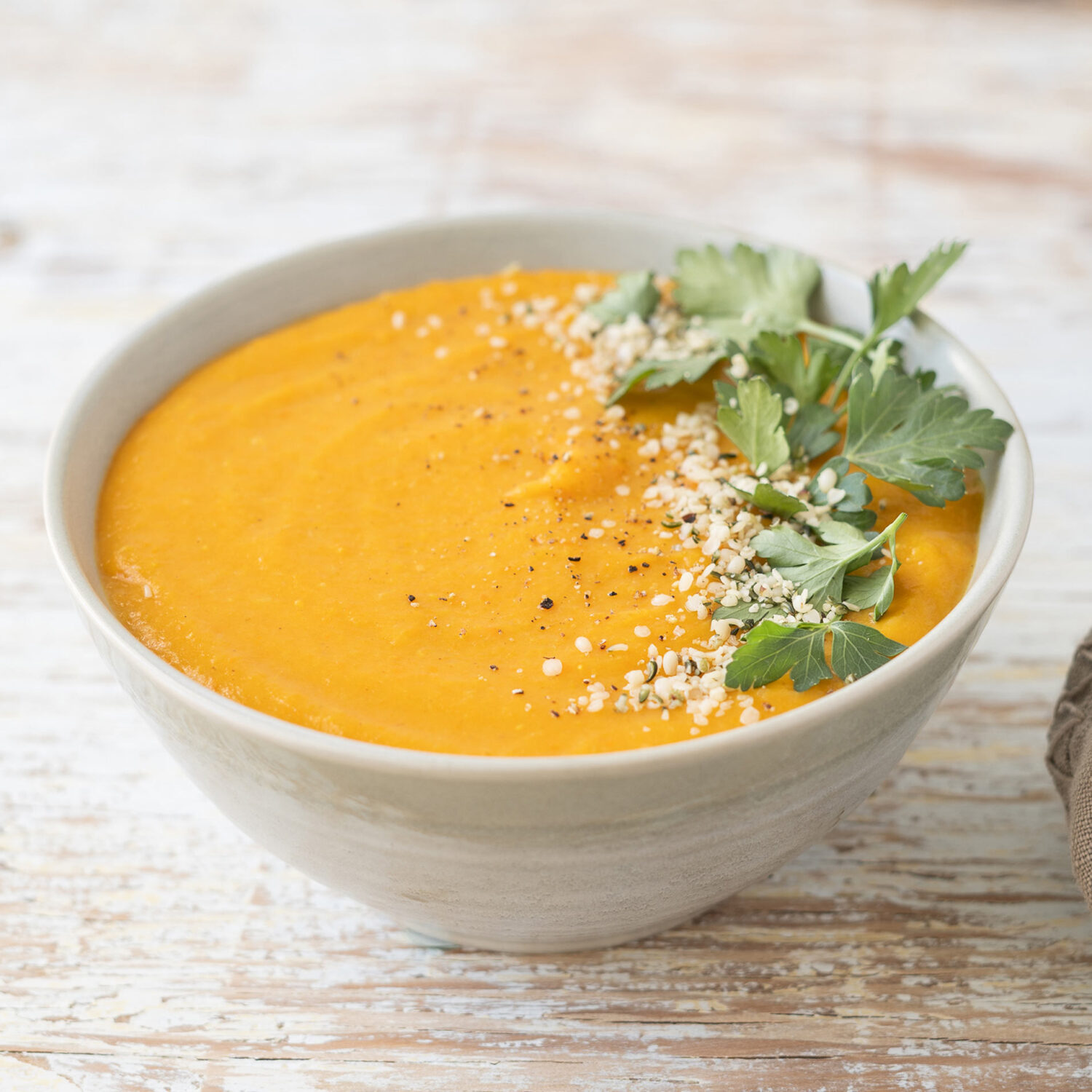 Potage carottes, panais, et lentilles corail