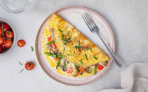 omelette dans une assiette
